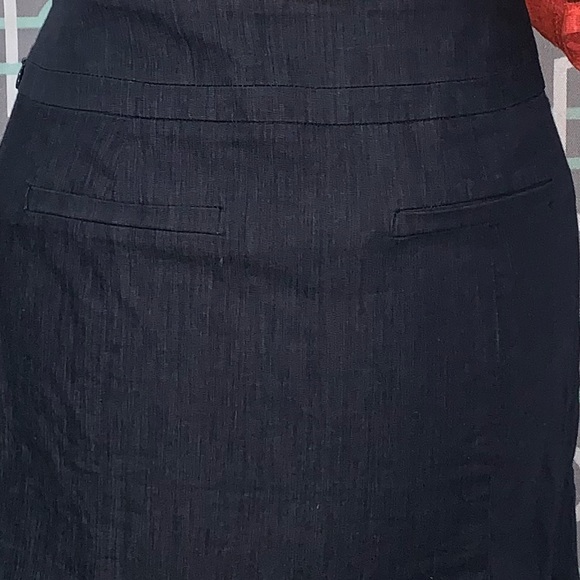 Loft Ann Taylor denim skirt - Picture 8 of 11